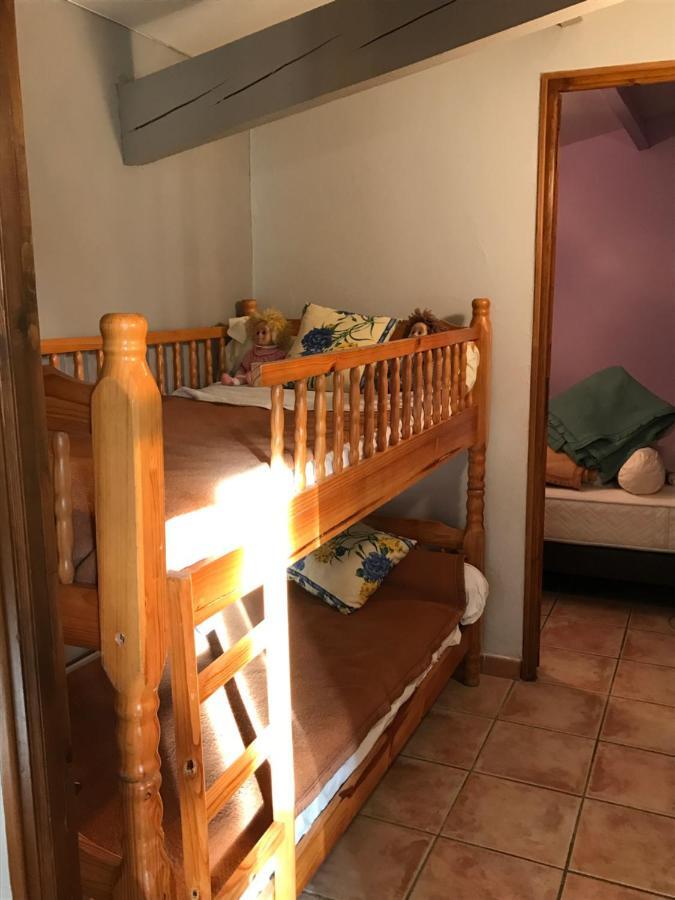 Les Mazets De La Reine Pedauque Villa Paradou Bagian luar foto
